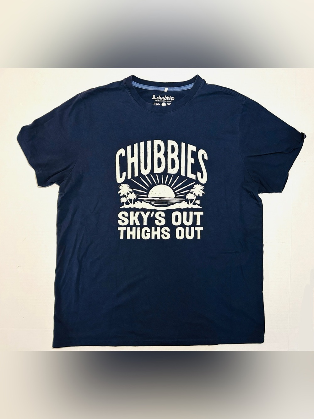 Chubbies Sky's Out Thighs Out Graphic Tee Navy Blue Men's XL Summer Sun Beach